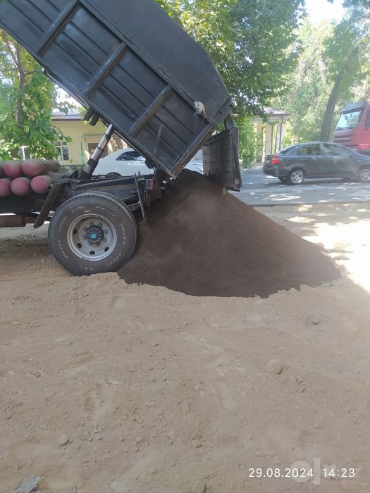 Biogumus gazonlar va turli xil ekinlar uchun