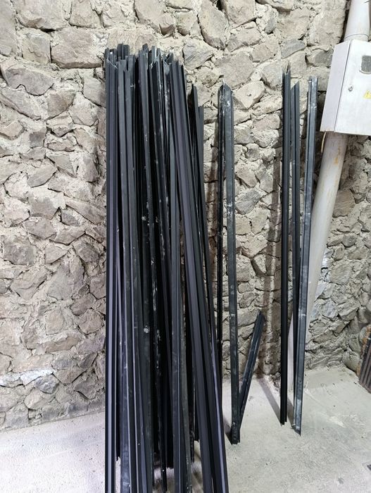 Парящий профиль с подсветкой