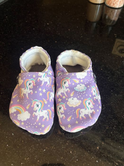 Детски Сандали Crocs 23-24  и Боси  Snugi barefoot 22 номер