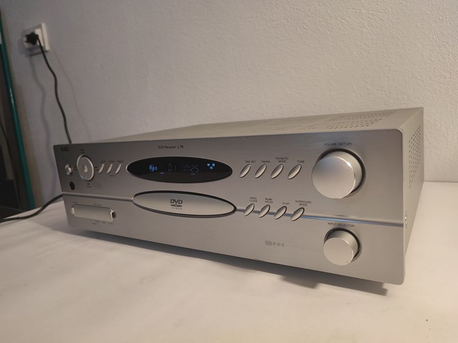 Amplificator Nad L75 DVD player cu amplificare