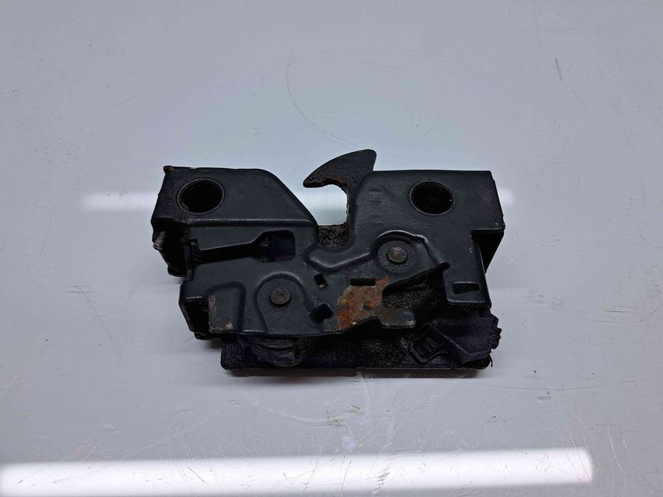 Broasca capota Volkswagen Passat B8 Variant (3G5) [Fabr 2015-prezent]