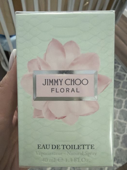 Духи от JIMMY CHOO Floral