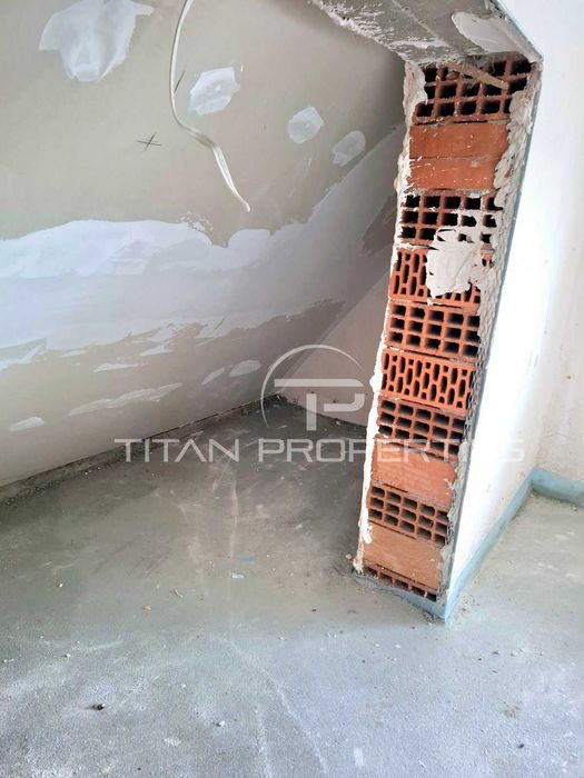 Продава се Двустаен апартамент в Пловдив, Коматевски възел - 56 кв.м за 1340 €/кв.м - Снимка #4