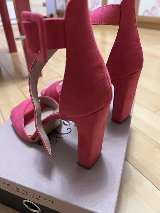 Обувки Paris Hilton