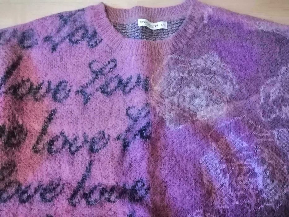 Лот - 2 броя зимни дамски пуловери и 1 туника