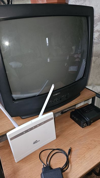 Продам телевизор самсунг