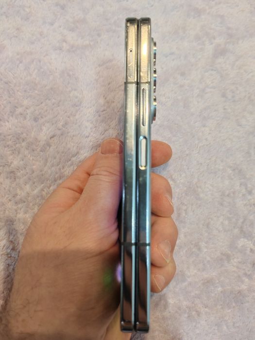 Samsung Galaxy z fold 5 512gb