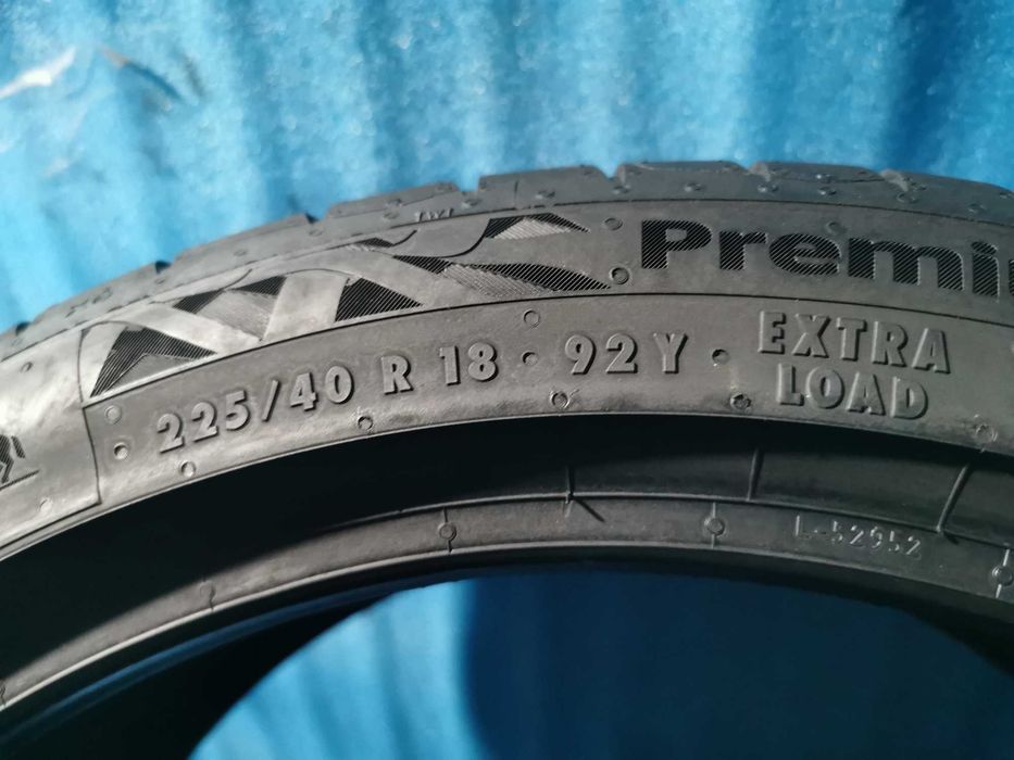 225/40 R18 continental 2 bucati