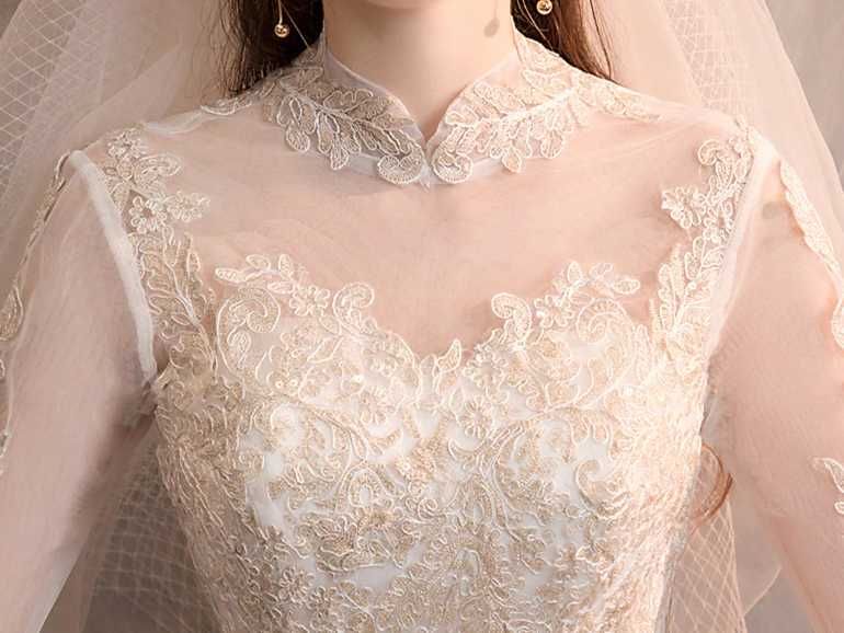 Rochie mireasa, pantofi si voal