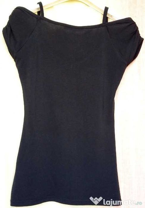 Tricou simpatic negru decupat pe umeri Tally Weijl manecute incretite