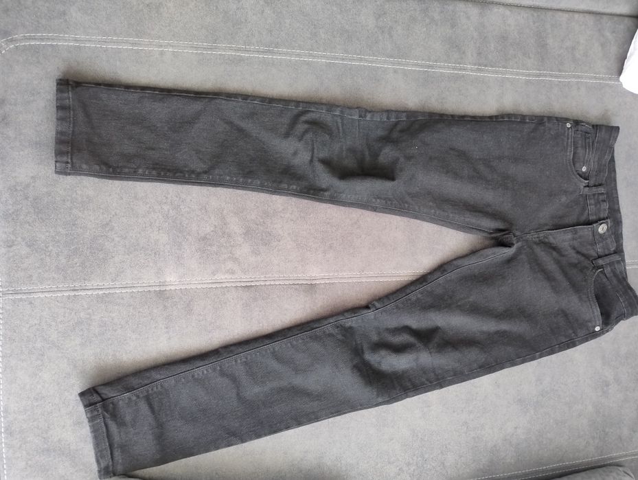 Set complet de eveniment (pantaloni, cămașă, sacou, papion) pt. băieți