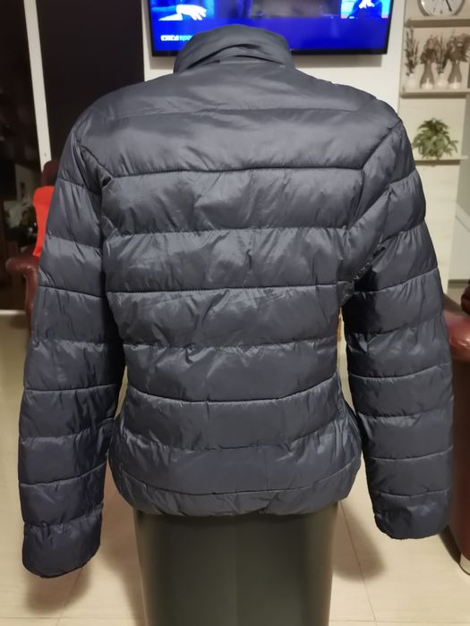 Vand haina PARAJUMPERS de dama marimea L