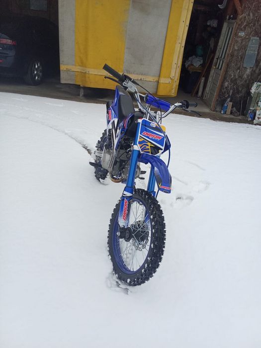 Vând cross drion bike 125cc 4t