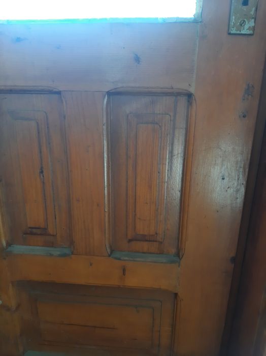 Дървена дограма употребявана