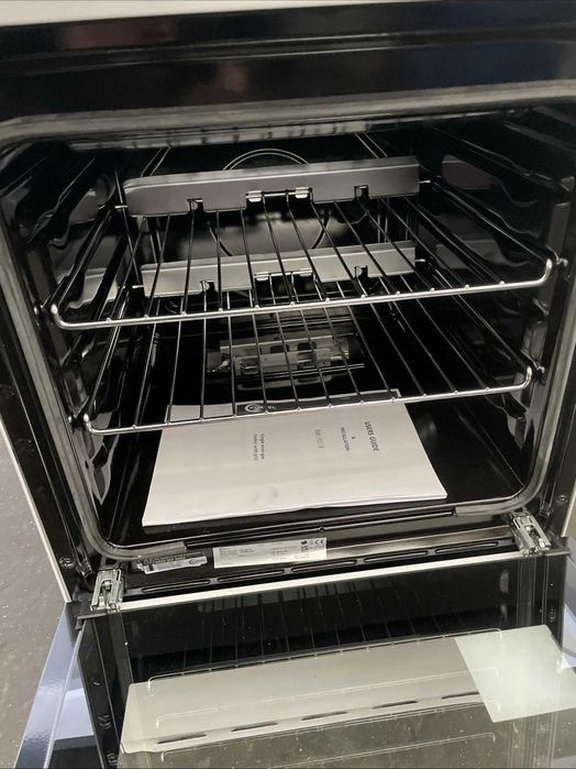 Нова! Изцяло газова готв. печка с газов грил Flavel FHLG51