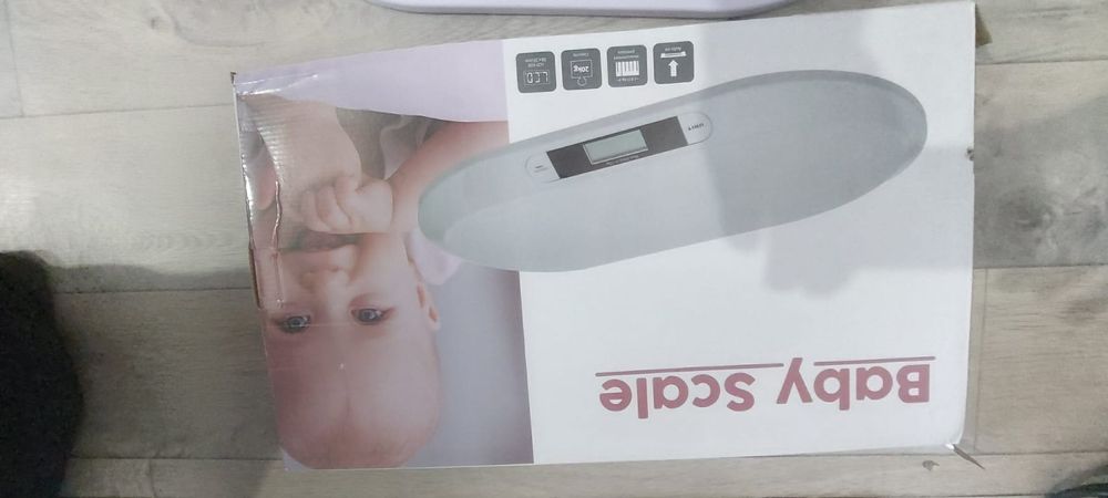 Детская ванночка, весы, кенгуру