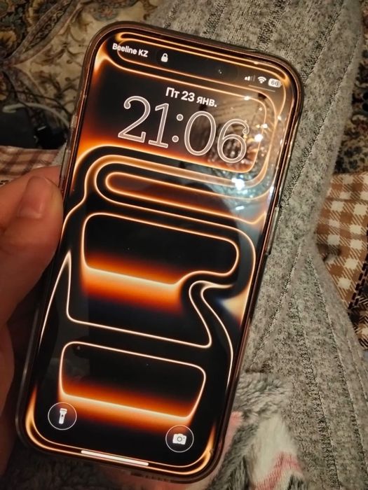 Продам айфон 17 про ,256гб