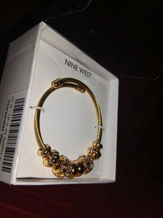 Из США, элегантный браслет в золотом оттенке от бренда Nine West