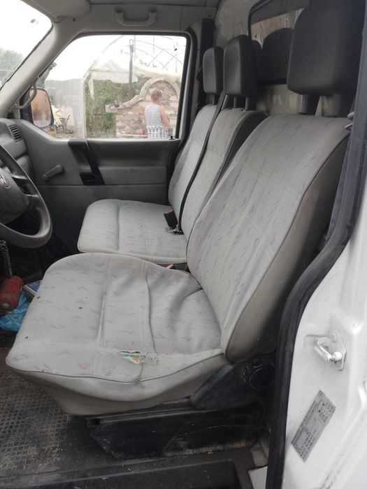 Vând wolkszvagen T4