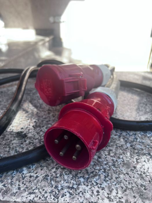 Adaptor alimentare 32 / 5 m