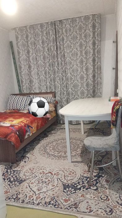 Кровать с матрасом