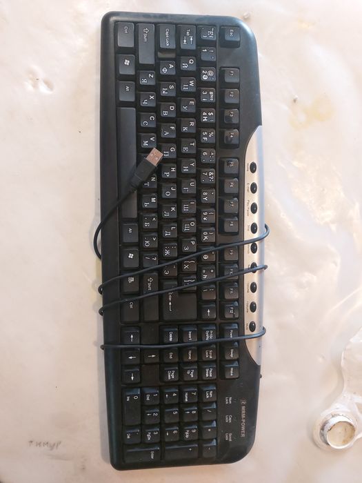 Продам компьютерные клавиатуры