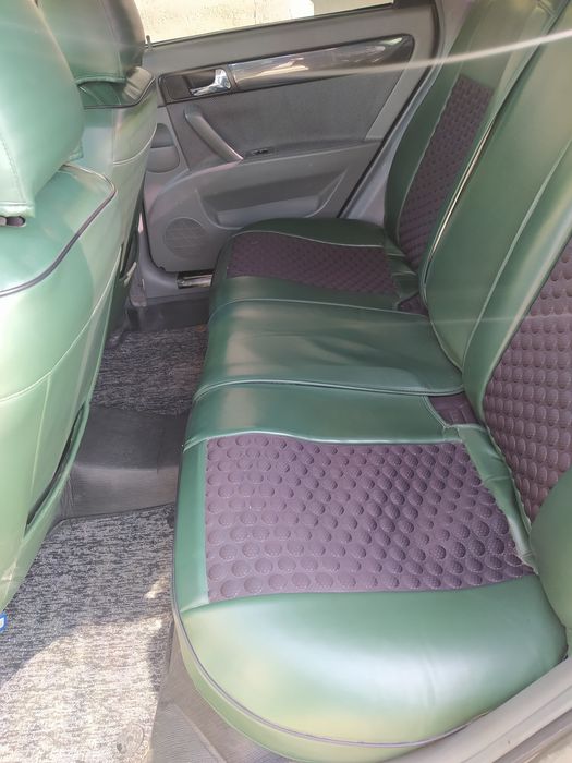 Automobile GM  Lacetti JENTRA 2019 automat.