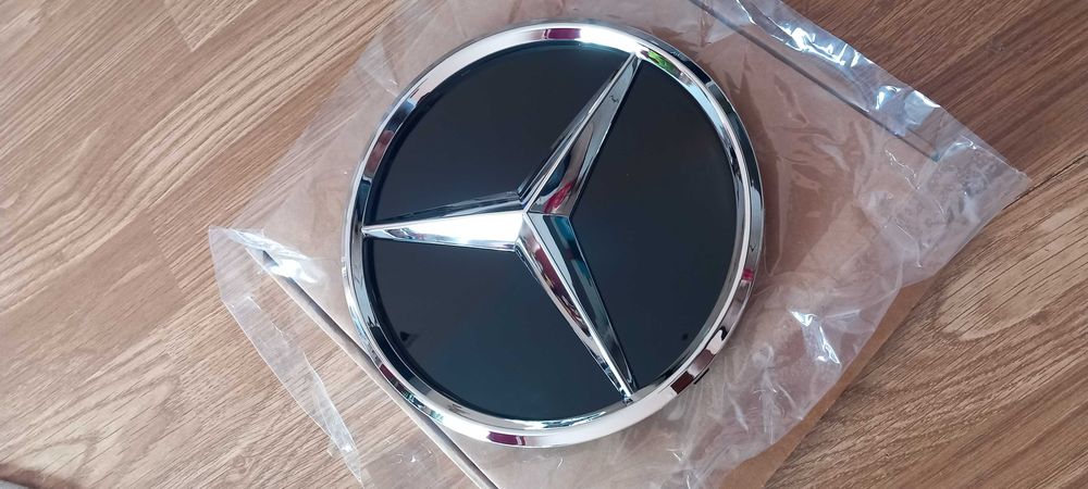 Sigla Mercedes 3D / noua / 18.5 cm