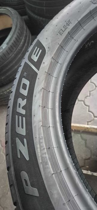 anvelope Pirelli 235/50/20