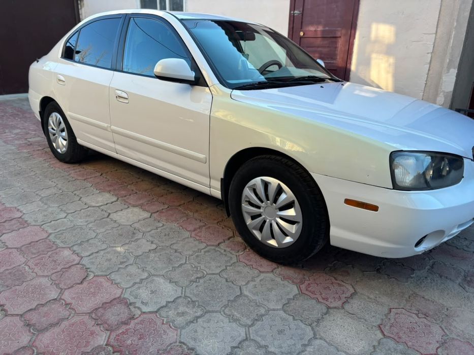 Продаю HYUNDAI ELANTRA, 2003 года.