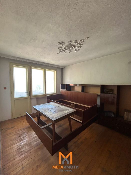 Продажба 3-стаен гр. Севлиево - гр. Севлиево 94m²