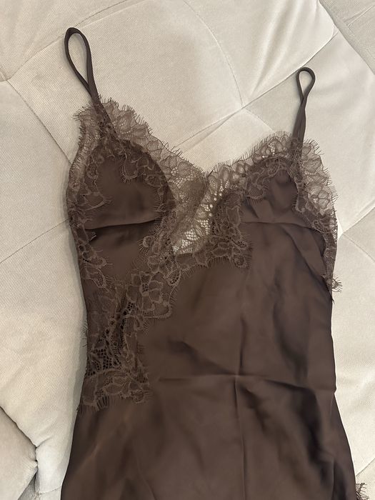 Дантелена рокля модел Zara