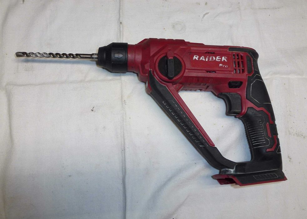 За ремонта на автомобила:100% работещи акумулаторни помощници