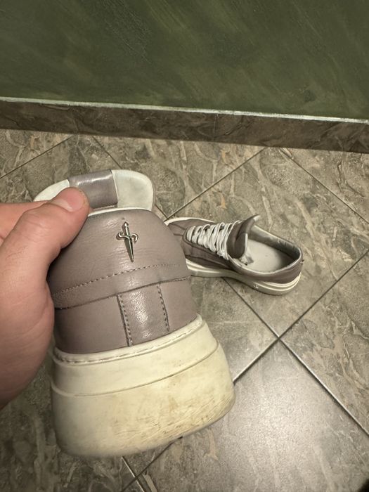 Кожени обувки Cesare Paciotti