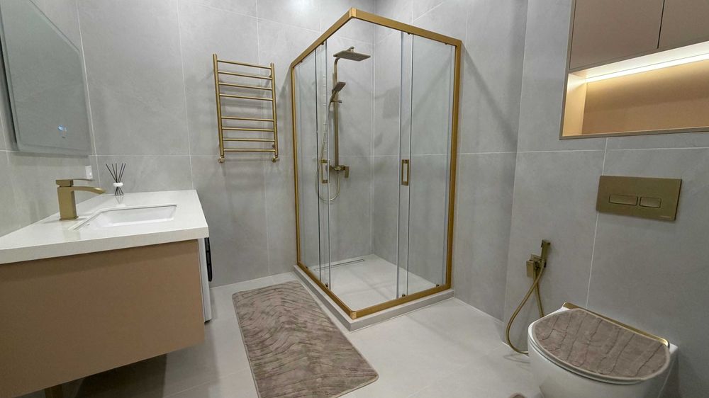 ЖК "Мухташам" 2 комнатная 70 м2  ор-р Алайский базар КА