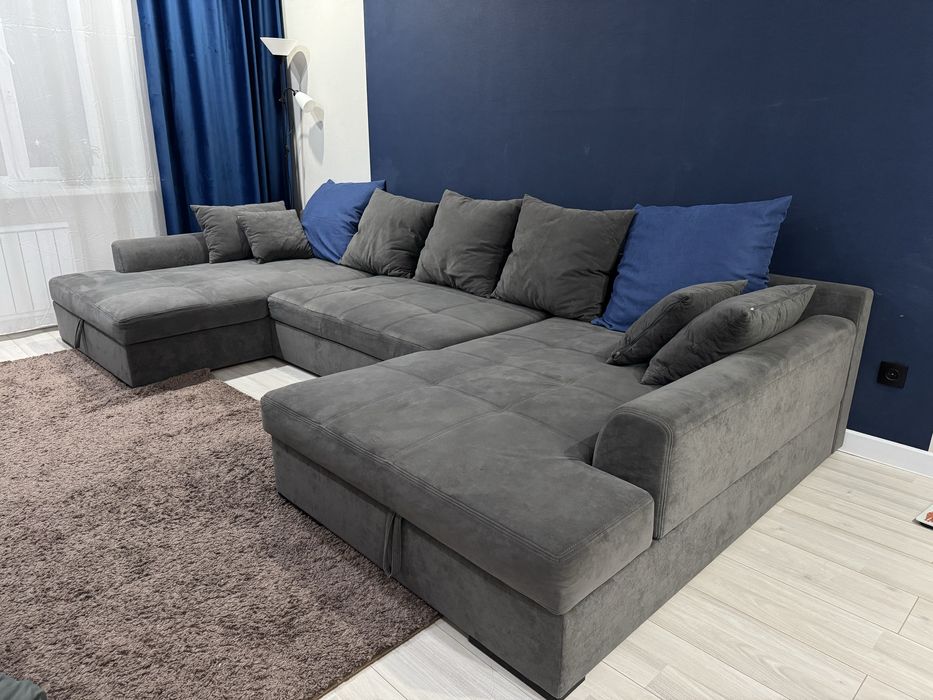 Продам Диван в очень хорошем состоянии