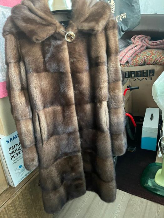 Продам норковую шубу!