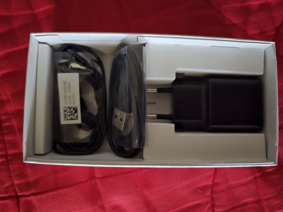 Смартфон Samsung