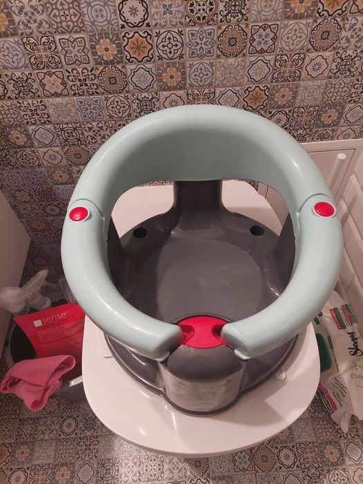 Scaun de baie bebelusi