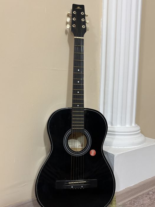 Гитара.         .