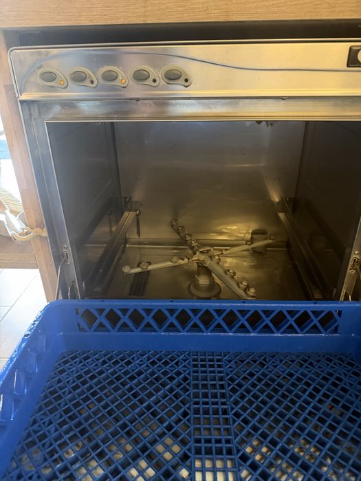 Съдомиялна машина