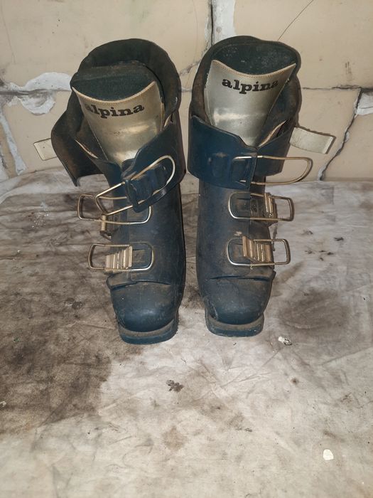 Ски обувки Alpina