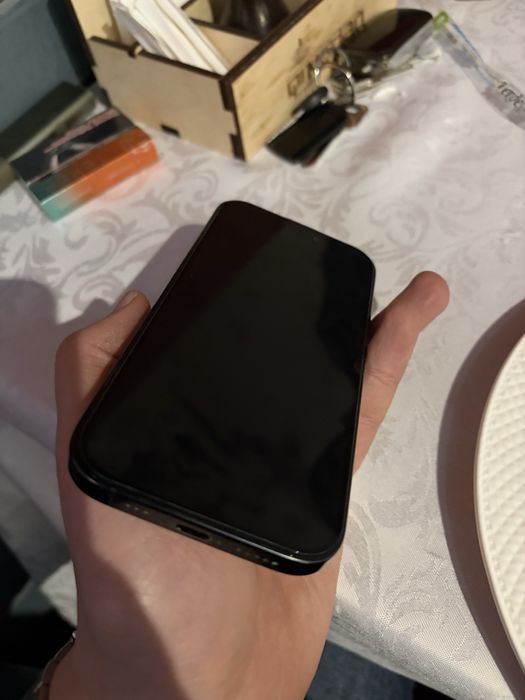 Iphone 16 pro 128gb black