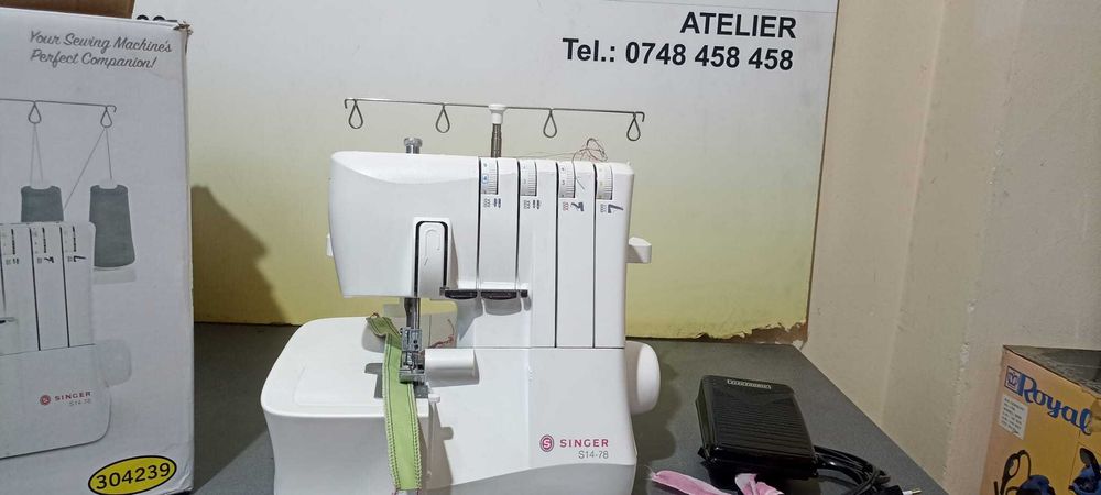 Masina de surfilat Singer S14-78