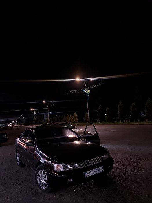 Тайота Карина 1993