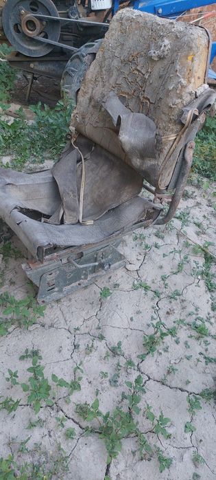 ЗИЛ-131 Седина сотилади.