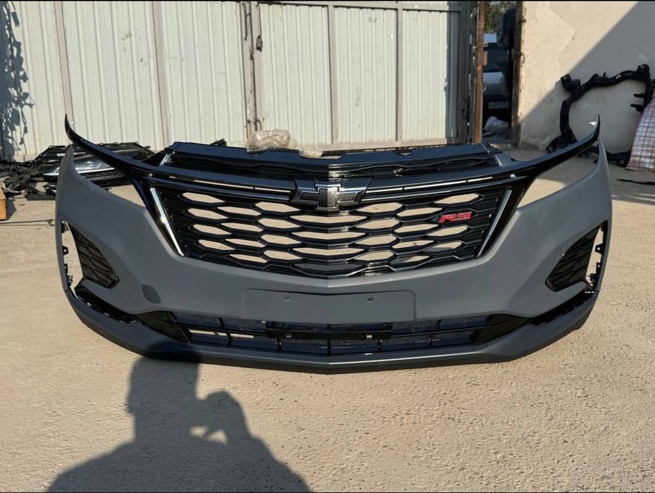 Ekonix 2 yengcha morda 700$ sbor oq va qora rang  Бамфер морда