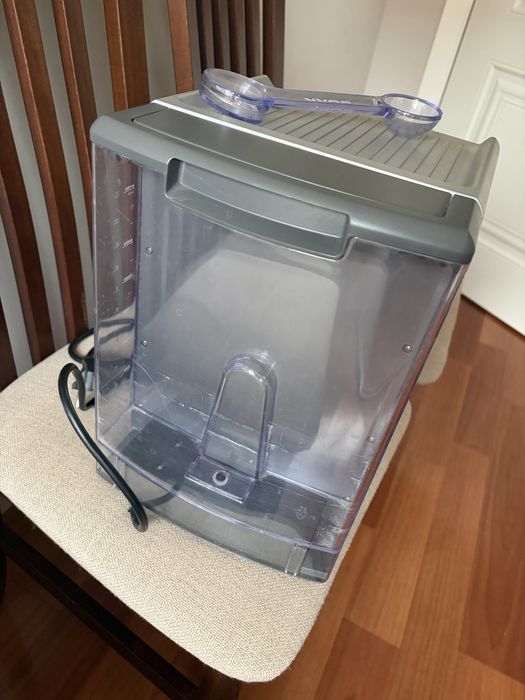 Кофемашина Bork c700