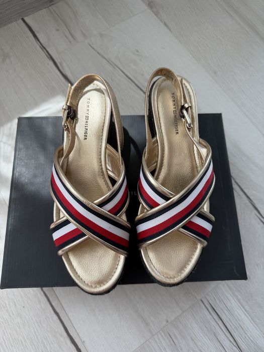 Сандали Tommy Hilfiger
