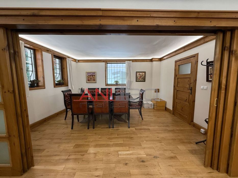 Продава се Къща в Варна, Гръцка махала - 360 кв.м за 1261 €/кв.м - Снимка #3